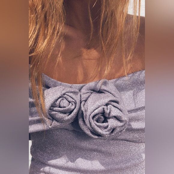 NWT ZARA METALLIC THREAD TOP WITH RAISED FLOWERS - Picture 5 of 9